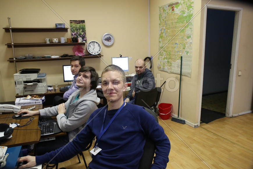 Мы и убираем сами.