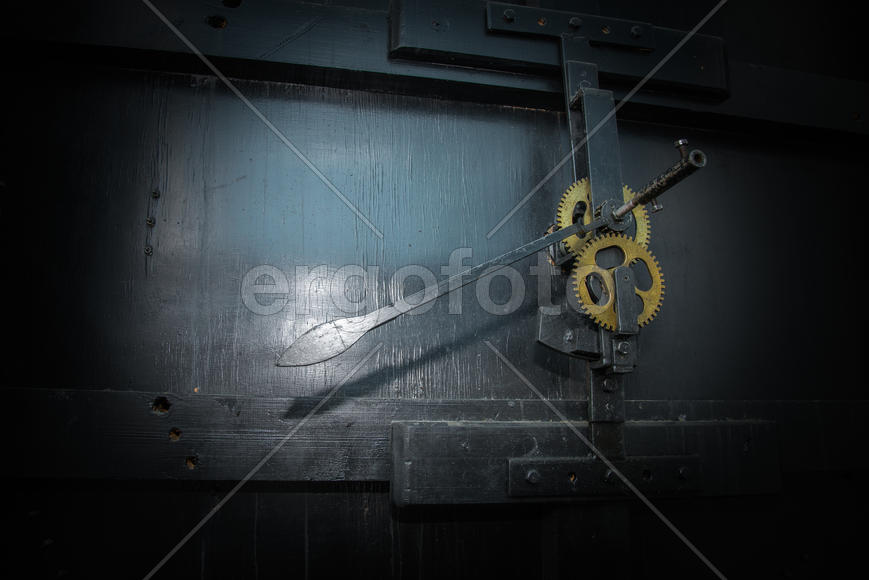 Куранты Невьянской башни