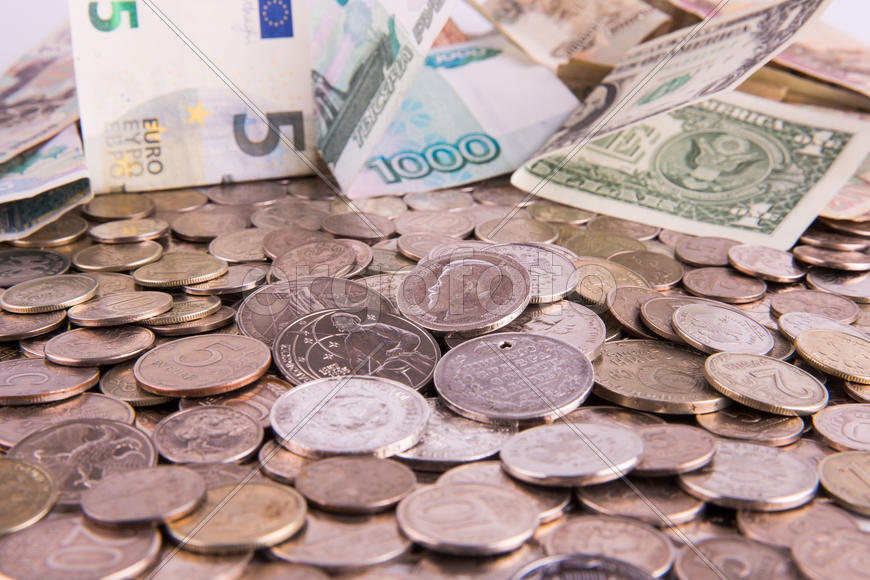 Монеты и бумажные деньги