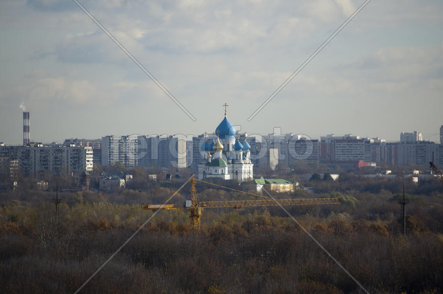 Вид на Николо-Перервинский монастырь