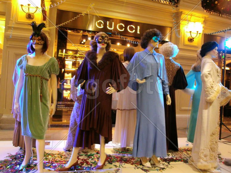 Выставка костюмов      