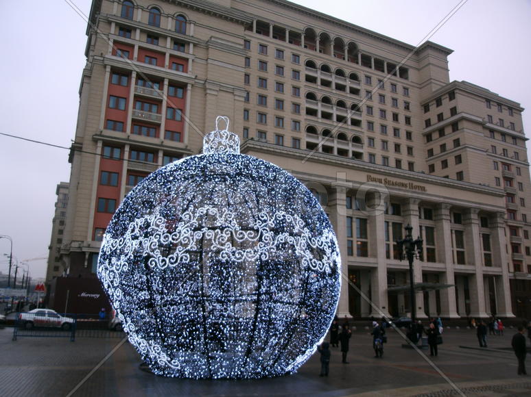 Большой новогодний шар