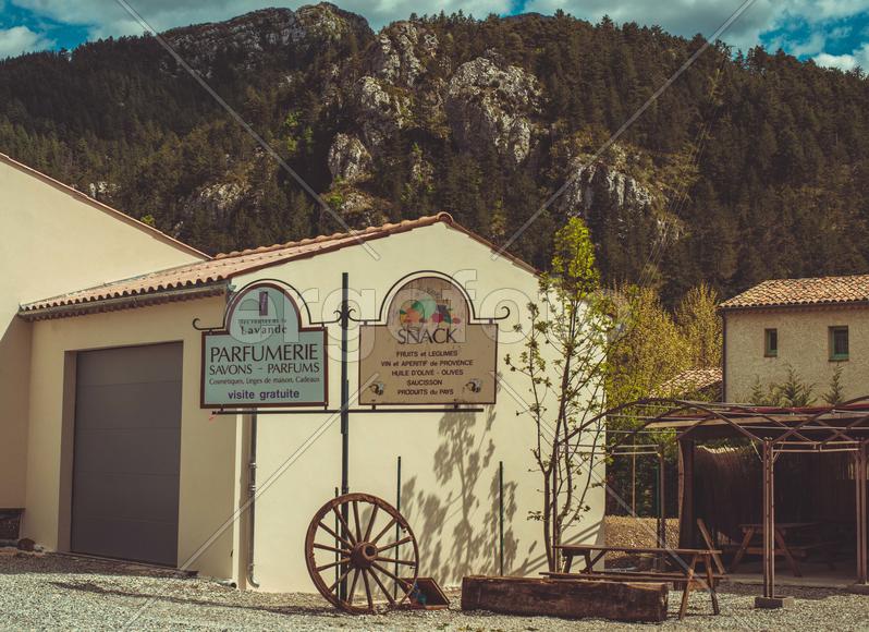 Одна из улиц Прованса