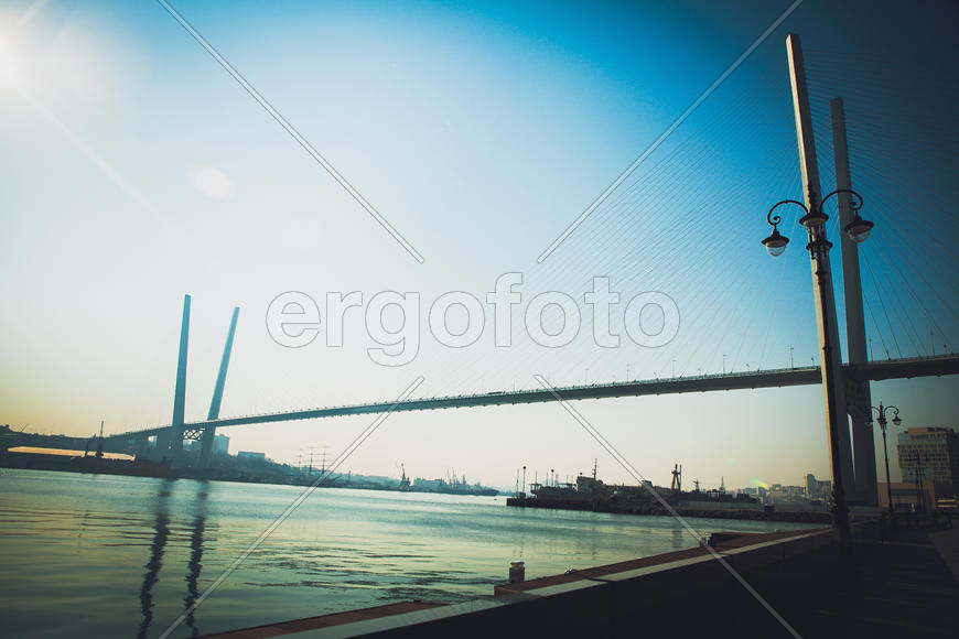 Золотой мост