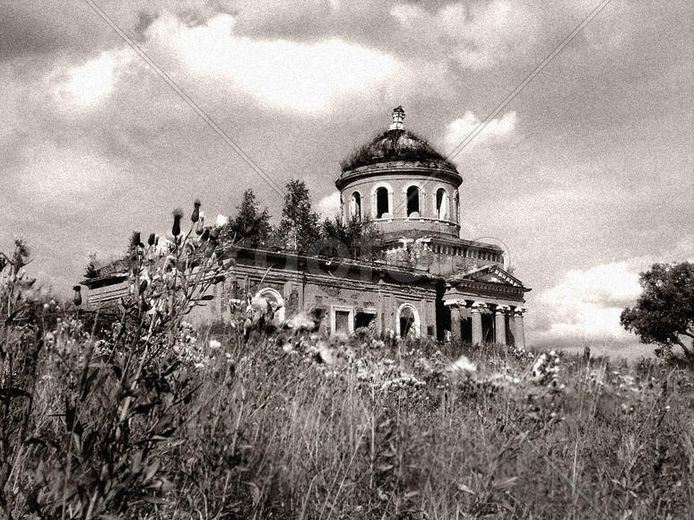 Заброшенный храм