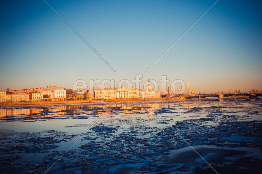 Питер. Университетская Набережная