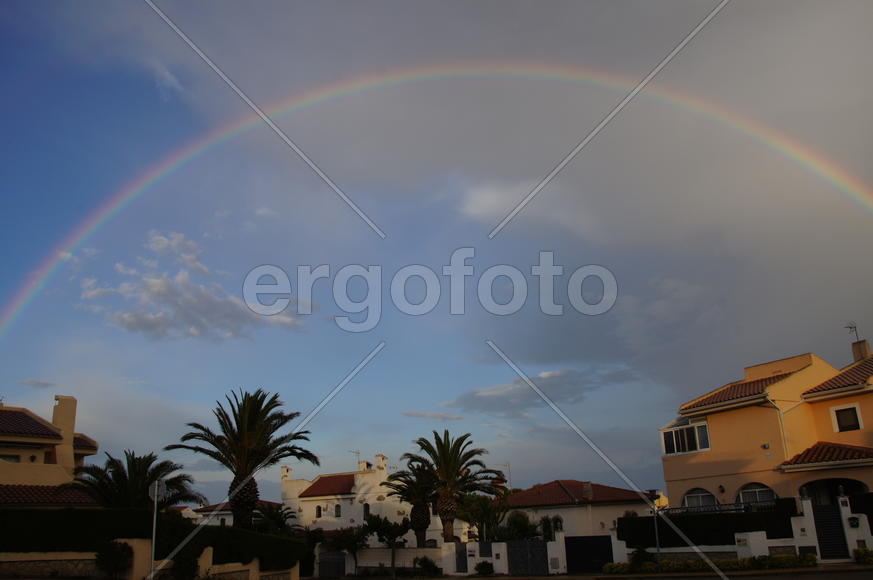  Радуга после дождя.