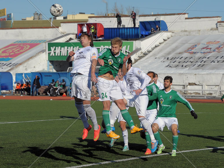 Футболисты