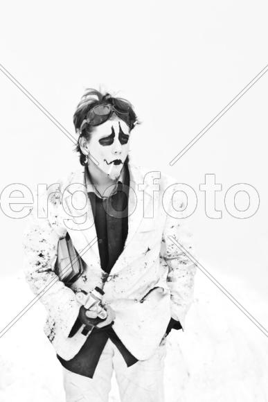 мим на распутье