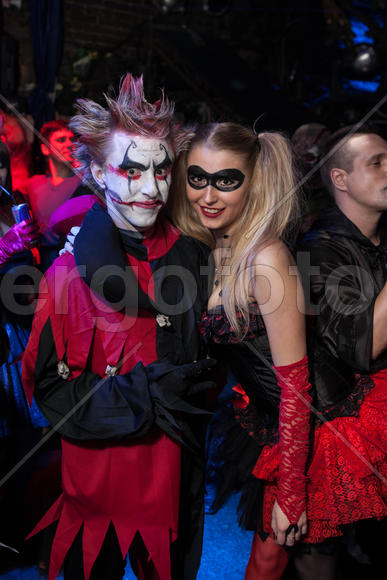 Вечеринка. Маски