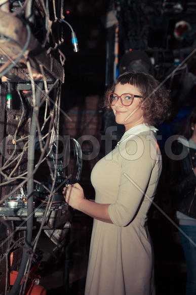 Девушка в клубе