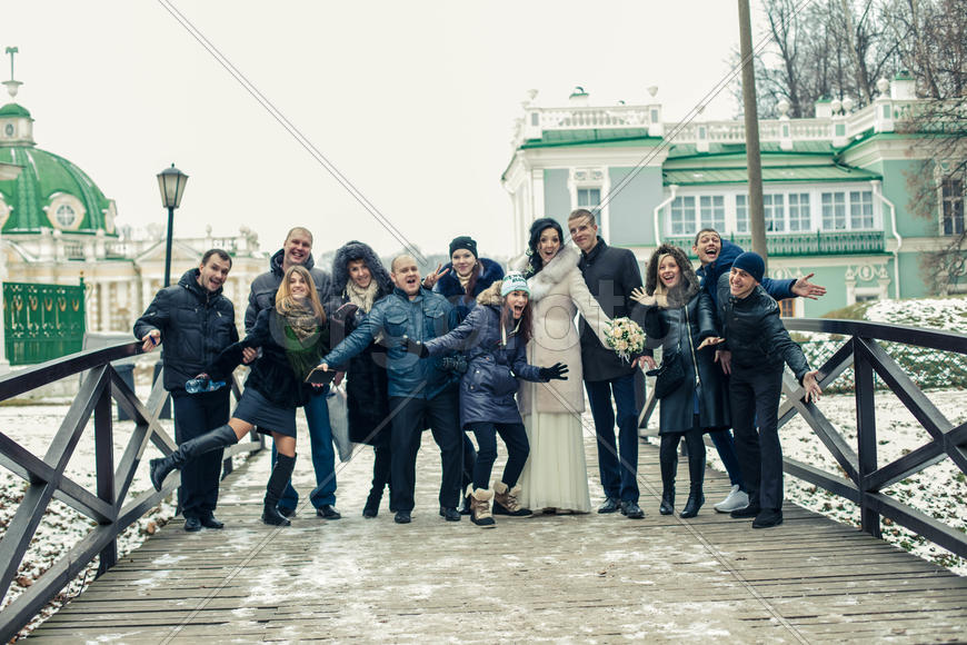 Общее фото на свадьбе