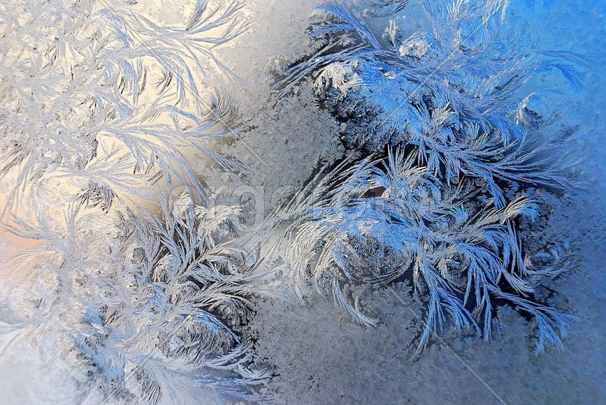 Узор на стекле