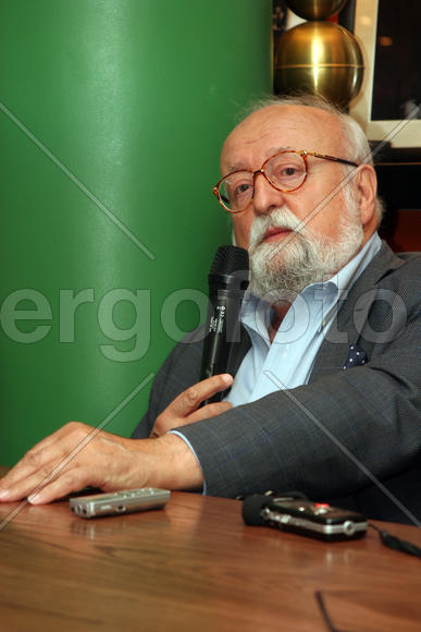 Кшиштоф Пендерецкий