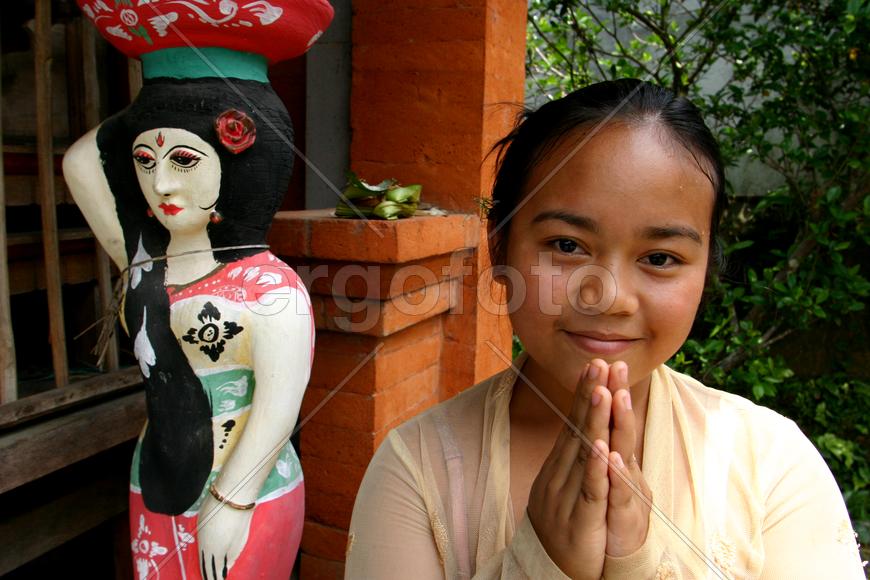 Милая девушка