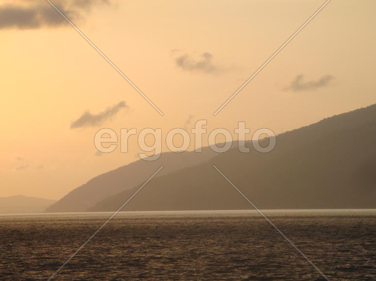 Закат на море