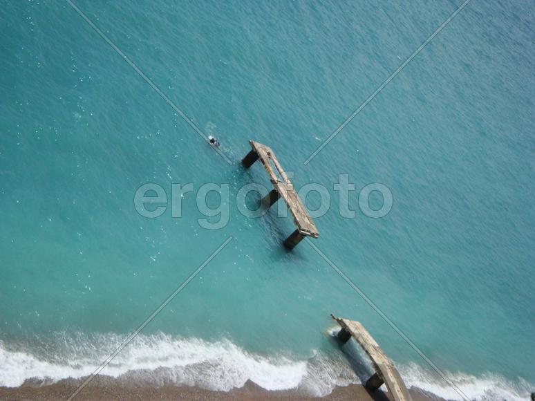 лазурное море