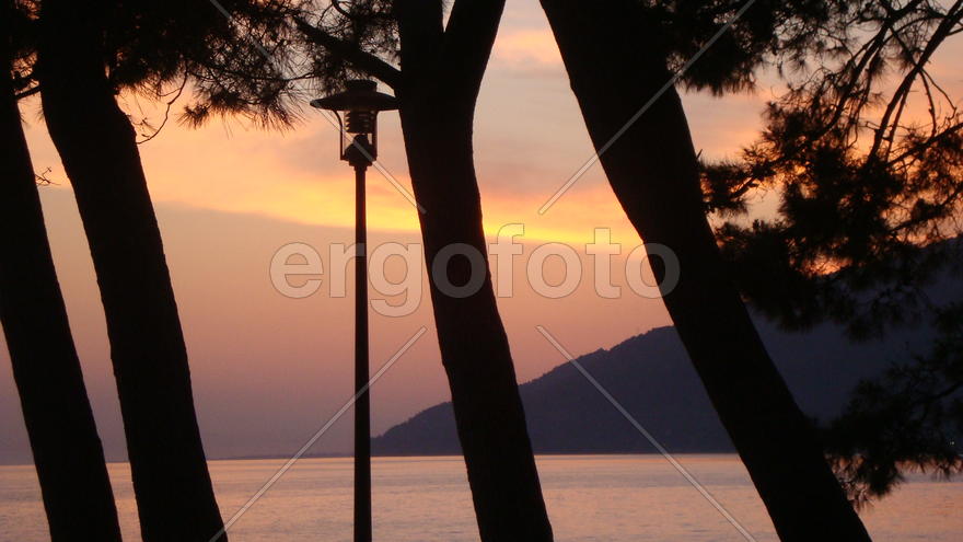 закат в Абхазии