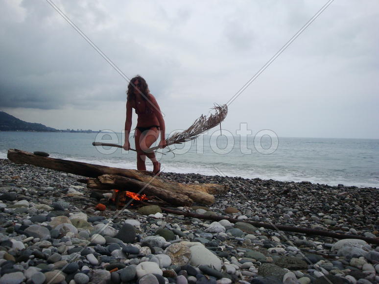 костер на пляже