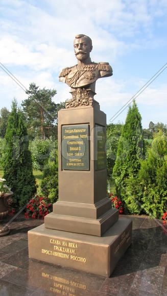 Памятник Андрею Первозванному на Валааме