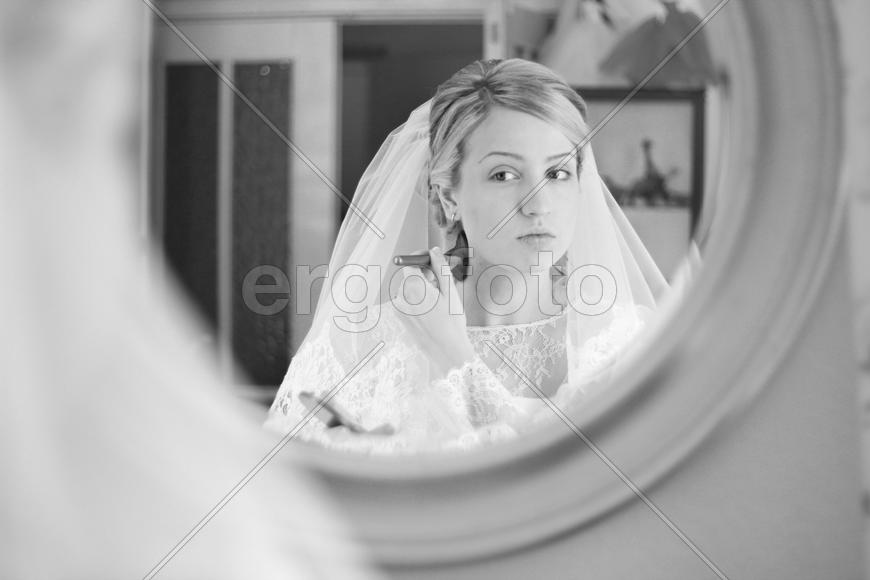 Перед зеркалом