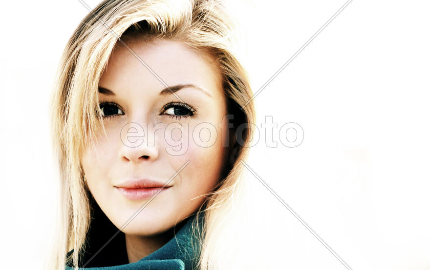 портрет девушки. лицо крупным планом