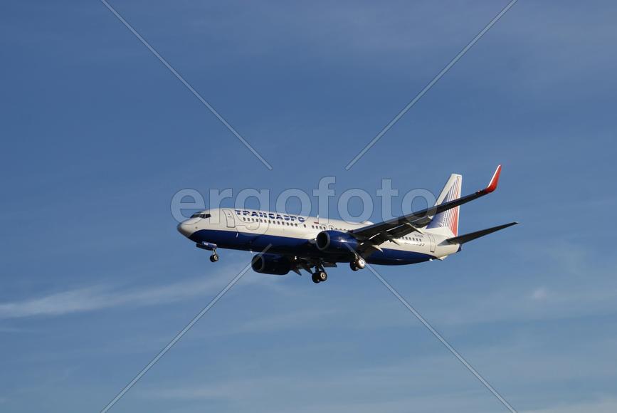 Самолет авиакомпании Трансаэро. Посадка