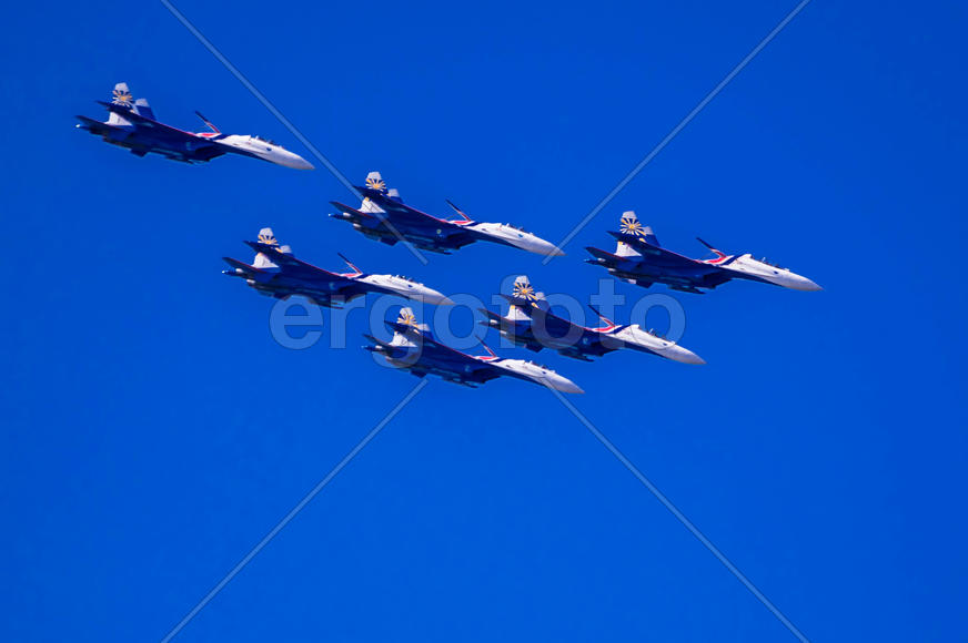 Авиагруппа "Русские витязи", Самара 22.08.2015