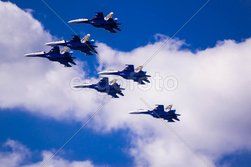 Авиагруппа "Русские витязи", Самара 22.08.2015