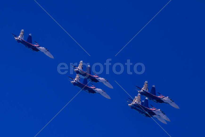 Авиагруппа "Русские витязи", Самара 22.08.2015