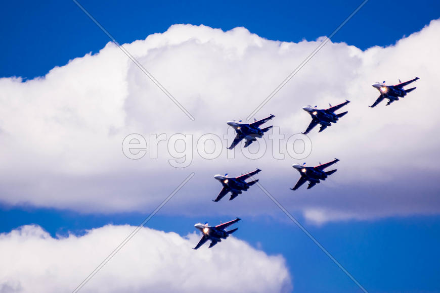 авиагруппа "Русские витязи", Самара 22.08.2015