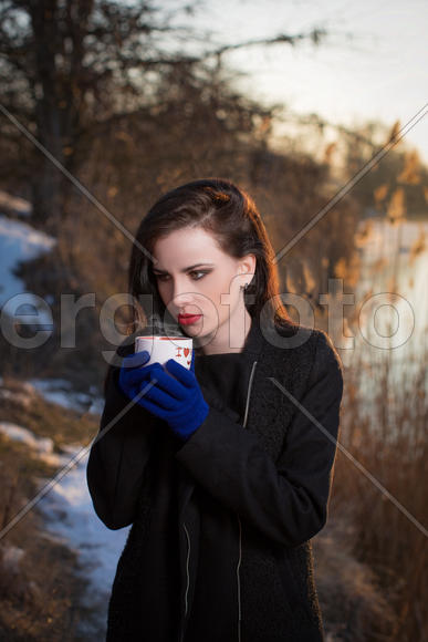 Портрет девушки поздней осенью