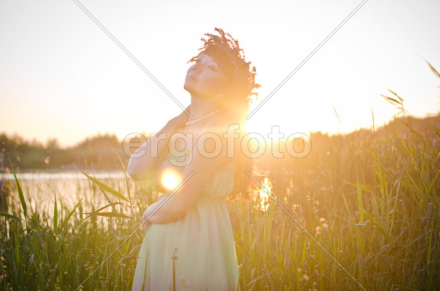 Портрет красивой девушки