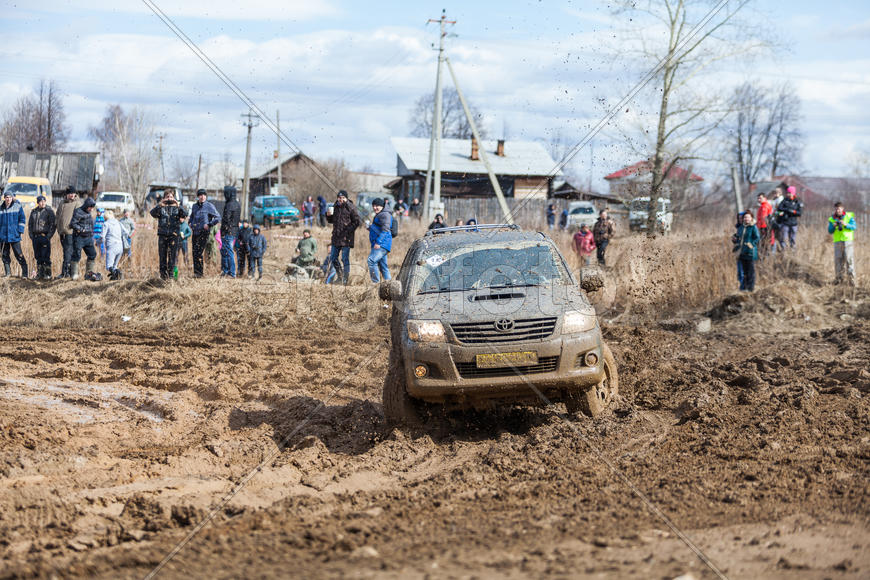 Соревнования внедорожников