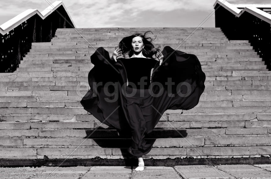 Танец на лестнице