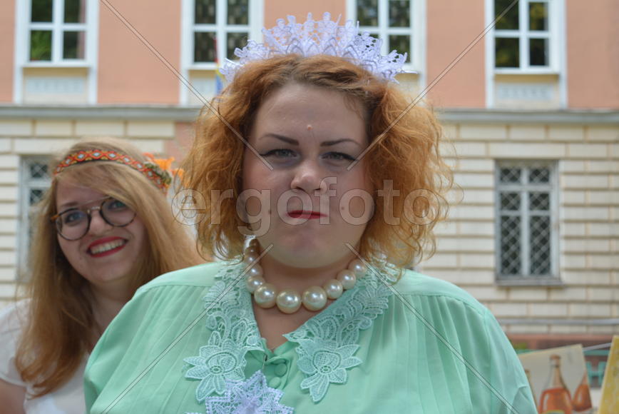 Продавщица из 70-ых