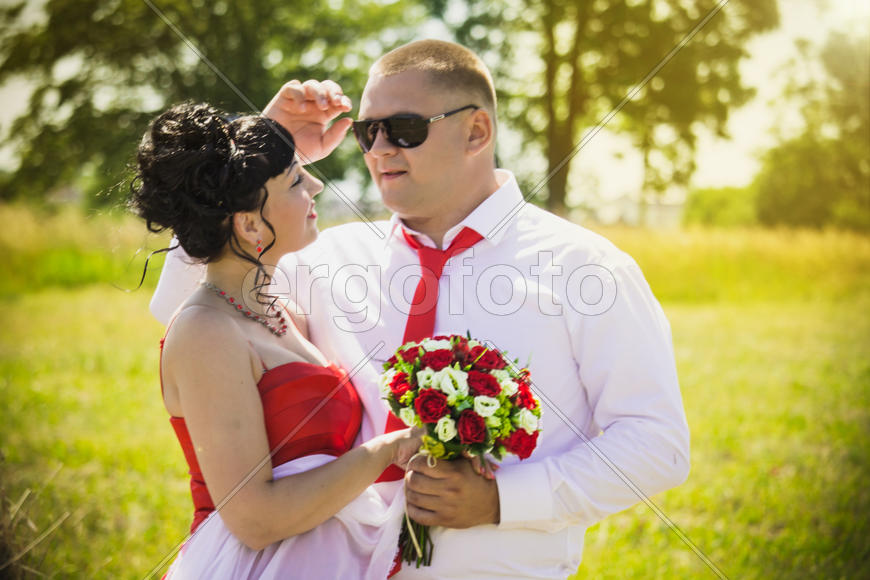 Влюблённые в поле