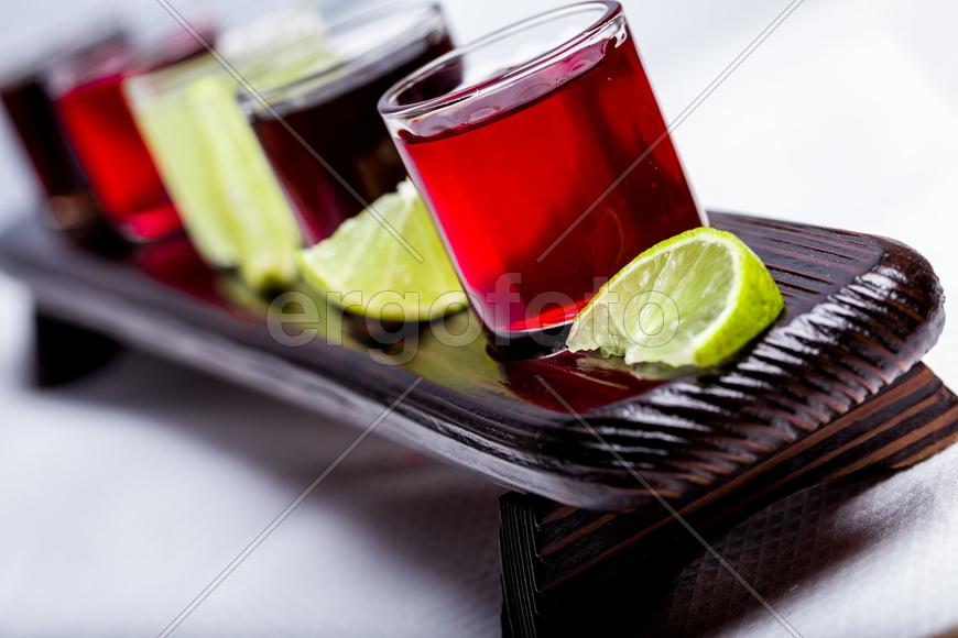 Натюрморт лайм напиток