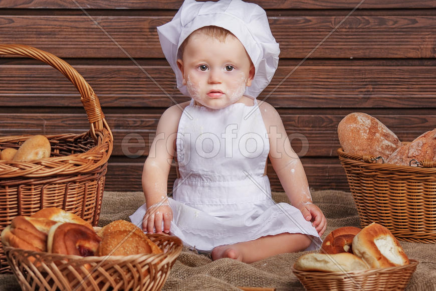 Ребенок и мучные изделия