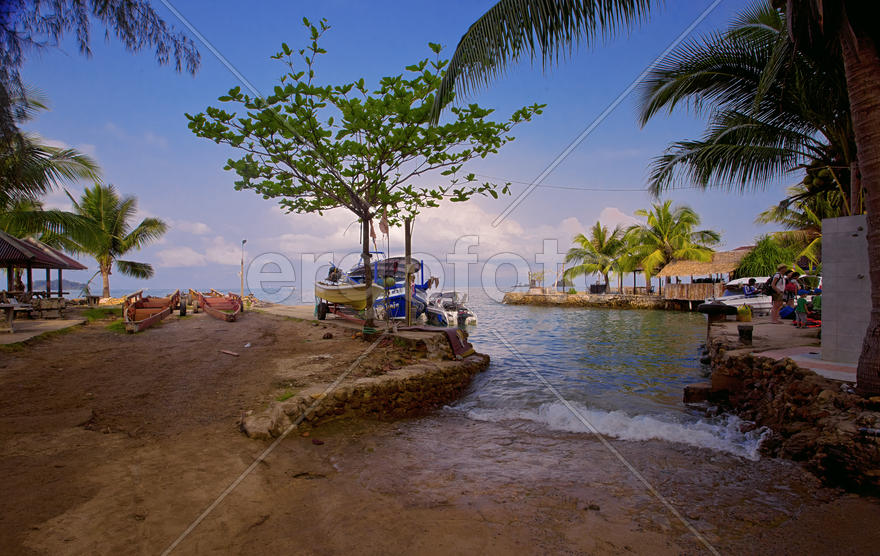 Калитка в море