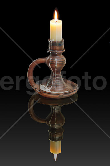 Свеча горела на столе...