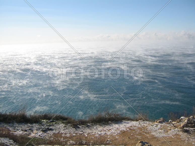 Зимнее море