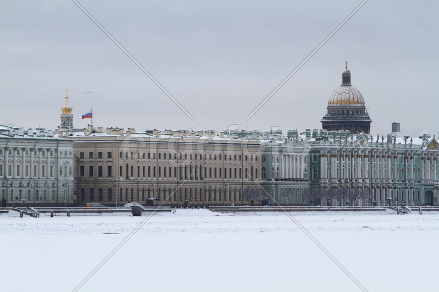 Панорамный вид на достопримечательности города 