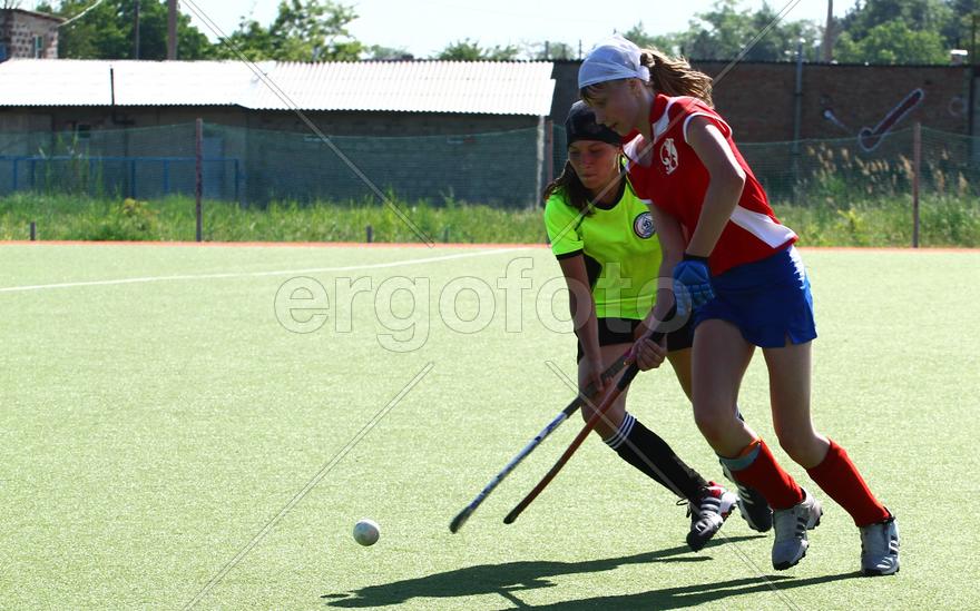 Хоккеистки