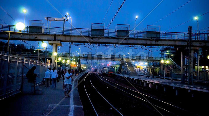 каждому дню - своя ночь