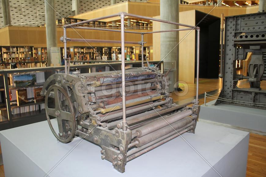 Машина печатная в Александрийской библиотеке