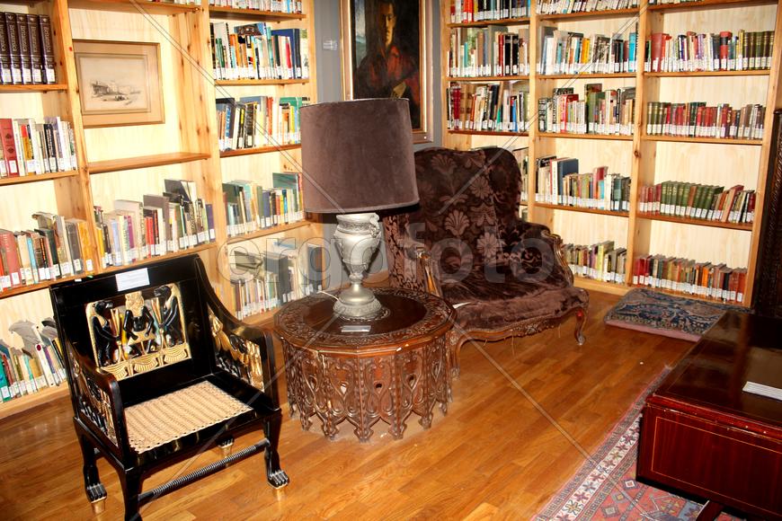 Рабочий кабинет бывшего директора Александрийской библиотеки