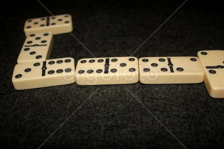 Игра в домино