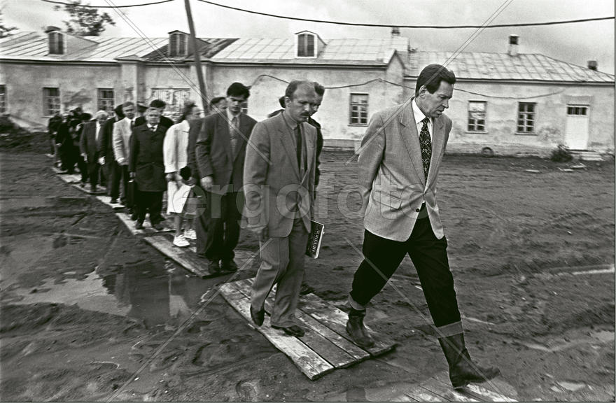 Российская Федерация. Пушкин. Губернатор Санкт-Петербурга Владимир Яковлев 