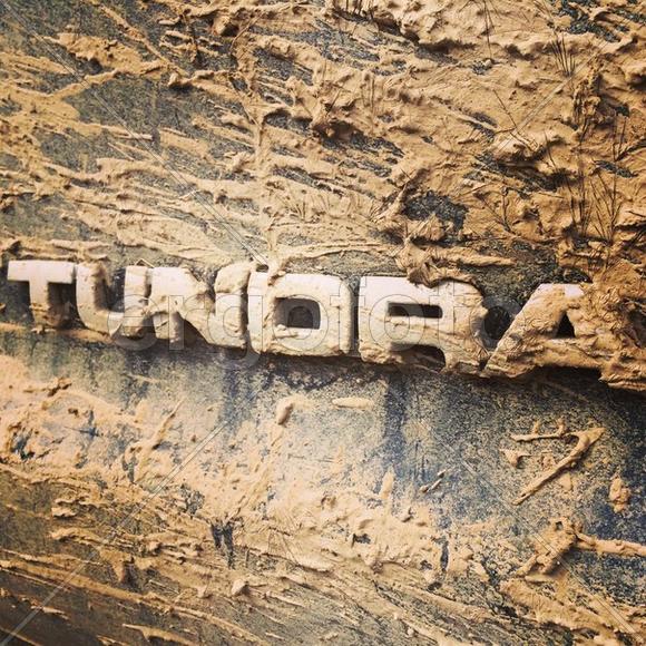 Так выглядел борт авто после поездки вне дорог